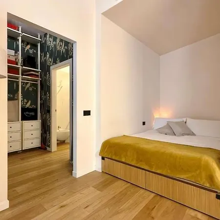 Homeby, Casa Anna Apartment Milan